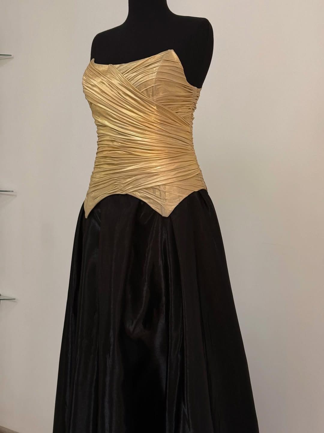 Toy Geyimləri - Stil 1